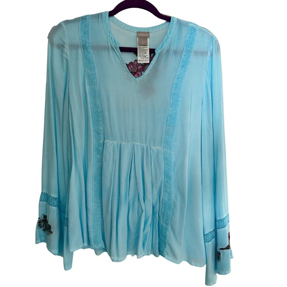 Chico's Aqua Blue Embroidered Floral Bell Sleeve Boho Blouse Crochet Trim Size 1